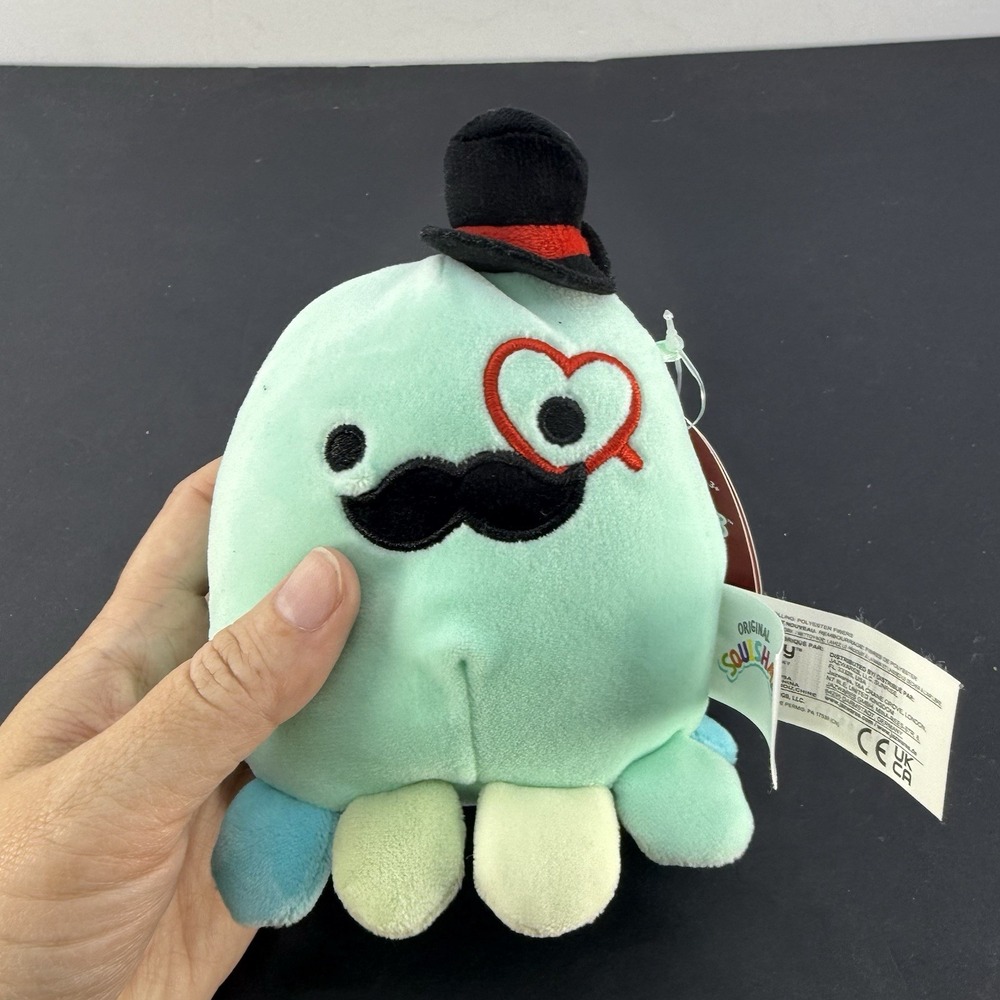 Squishmallows 5" Eiko The Octopus Valentine's NWT